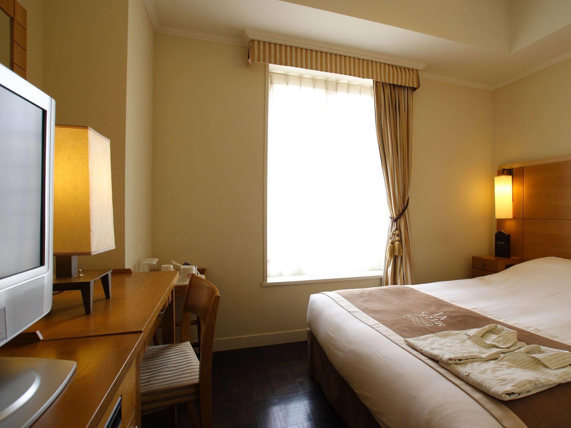 Monterey Lasoeur Ginza Tokyo prefektur